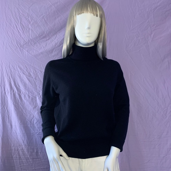 Everlane cashmere navy turtleneck sweater - Picture 2 of 7